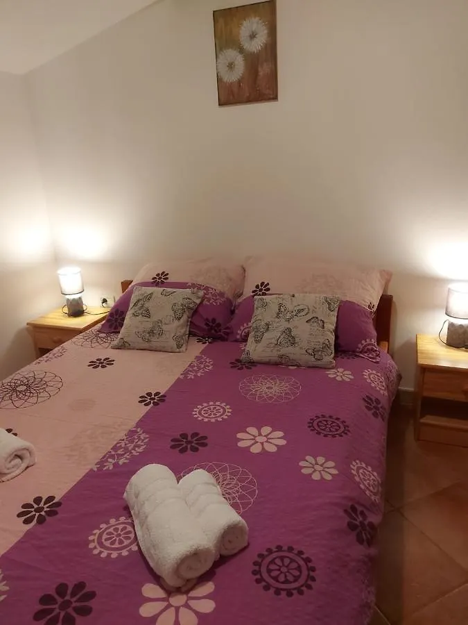 ***  ブルトニグラ Ranch Radin Bed & Breakfast クロアチア